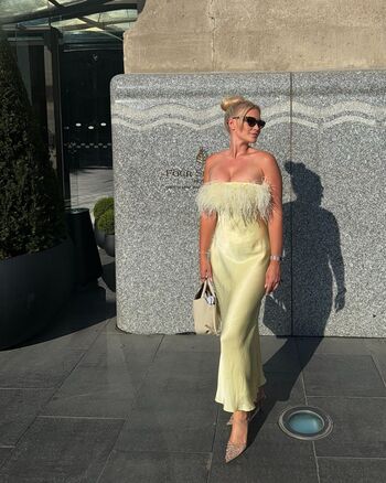 Full leaked Thalia pitzner page private onlyfans photo