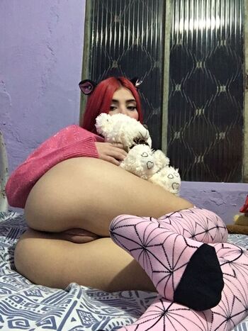 Full leaked Thalyasilvax private onlyfans photo