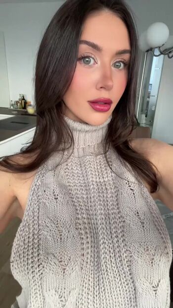 Full leaked Thatemily private onlyfans photo