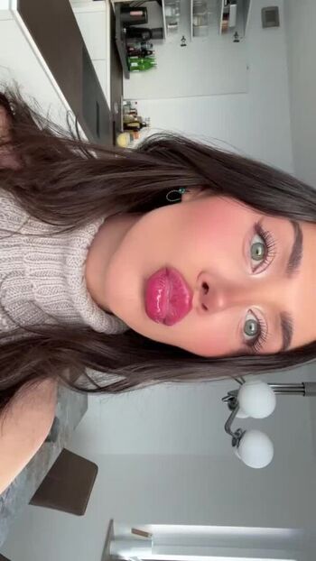 Full leaked Thatemily private onlyfans photo