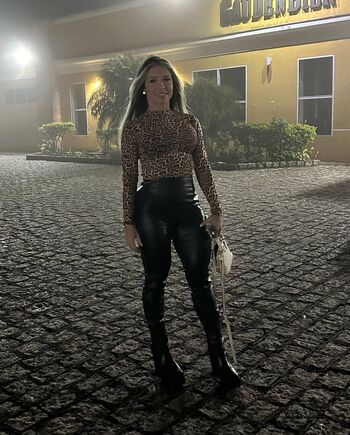 Full leaked Thatiane oliveira page private onlyfans photo