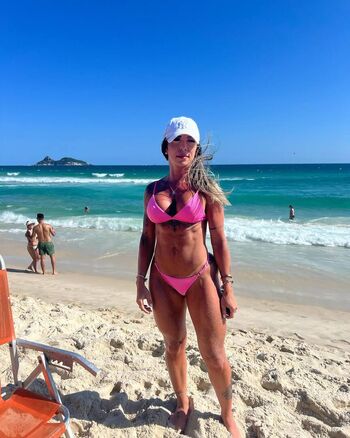 Full leaked Thatiane oliveira private onlyfans photo