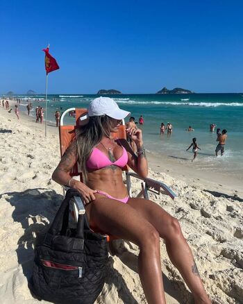 Full leaked Thatiane oliveira private onlyfans photo