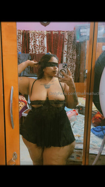 Full leaked Thatmalluchic private onlyfans photo