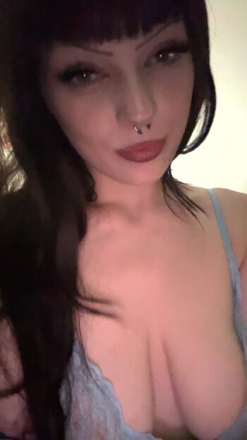 Full leaked Thatonealtmommy private onlyfans photo