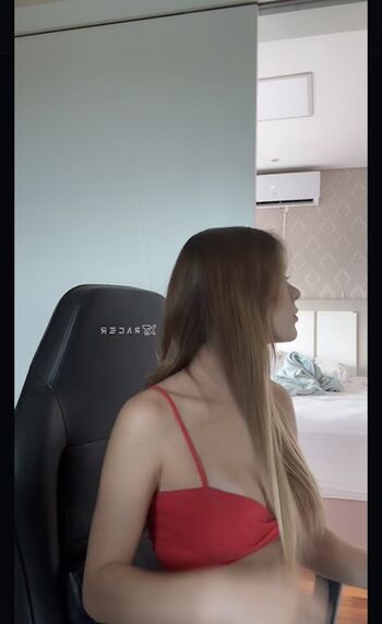 Full leaked Thays maran private onlyfans photo