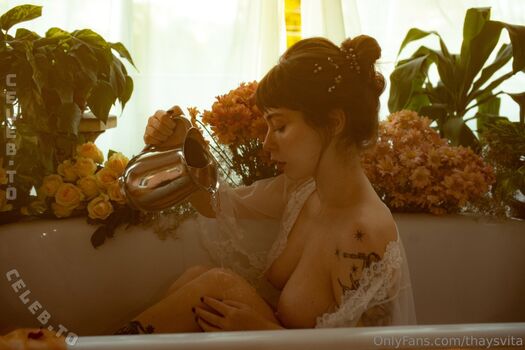 Full leaked Thays vita private onlyfans photo
