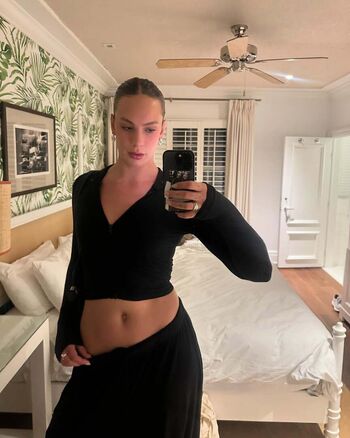 Full leaked The best navels page private onlyfans photo