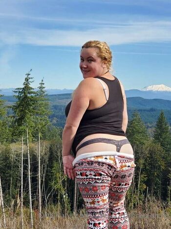 The Scorpio Queen 13