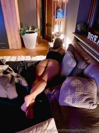 The Sneaky Hotcouple 