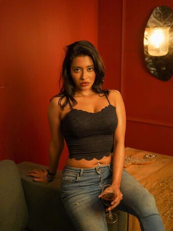 Full leaked Thea d suuza private onlyfans photo