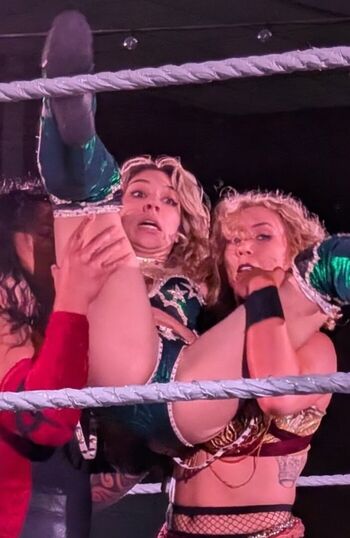 Full leaked Thea hail page private onlyfans photo