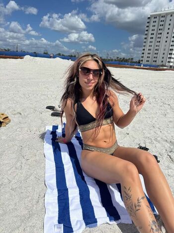 Full leaked Thea hail private onlyfans photo