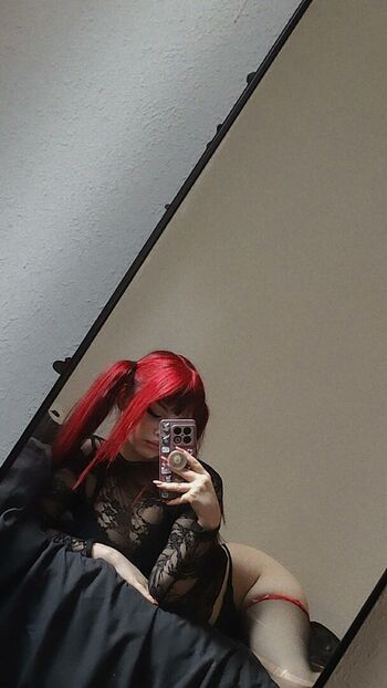 Full leaked Theakaleina page private onlyfans photo