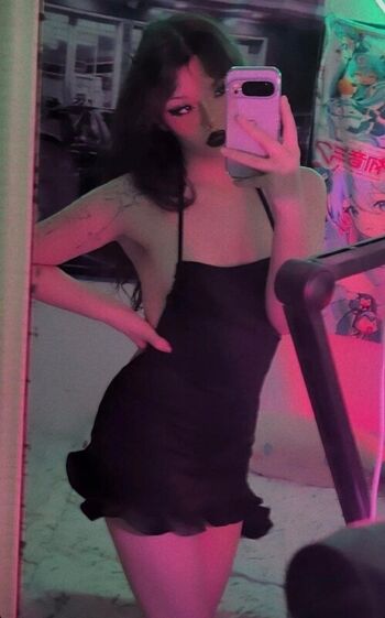 Full leaked Theakaleina private onlyfans photo