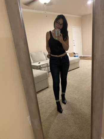 Full leaked Theanvu private onlyfans photo