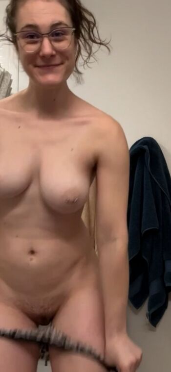 Full leaked Theaveryoconner private onlyfans photo