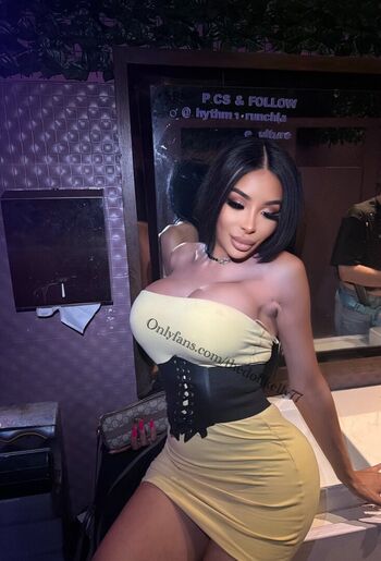Full leaked Thedollkelly private onlyfans photo