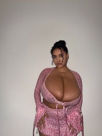 Full leaked Thegirlinred page private onlyfans photo