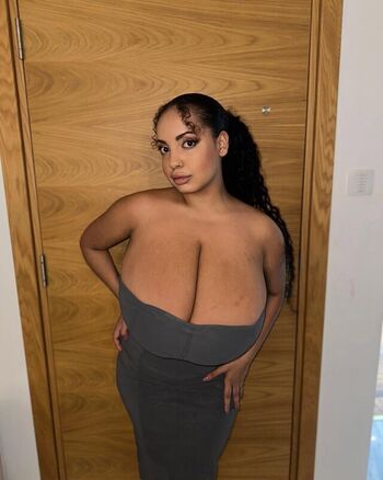 Full leaked Thegirlinred private onlyfans photo