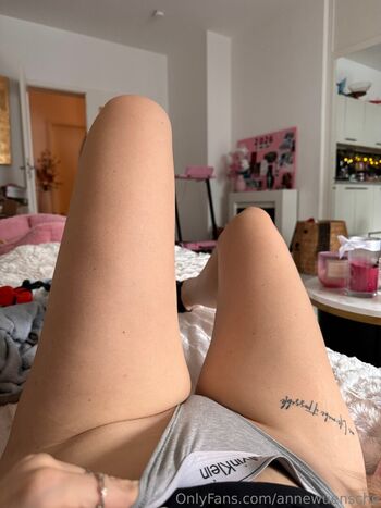 Full leaked Thegothicdumpling private onlyfans photo