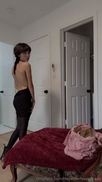 Full leaked Thejesterlovesprada private onlyfans photo
