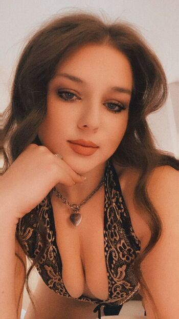 Full leaked Thejuicypeachxo private onlyfans photo