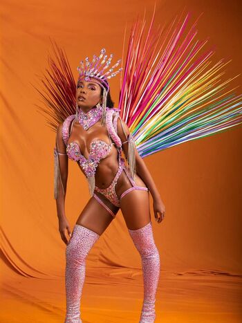 Full leaked Thelma assis private onlyfans photo