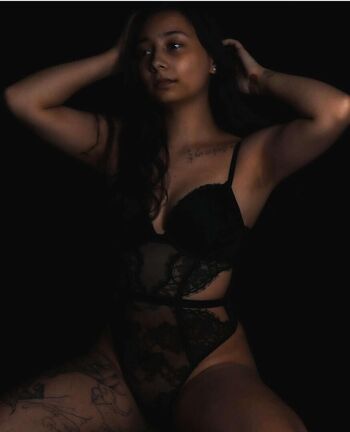 Full leaked Themsyellow private onlyfans photo