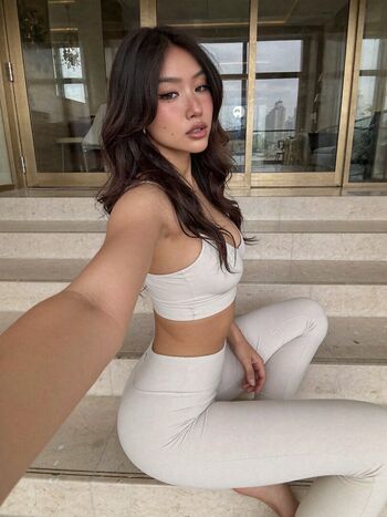 Full leaked Theonlyela private onlyfans photo