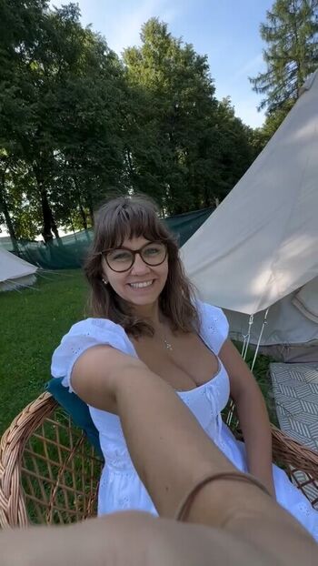 Full leaked Theparisianwithitchyfeet private onlyfans photo