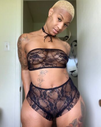 Full leaked Thephantumlashea private onlyfans photo