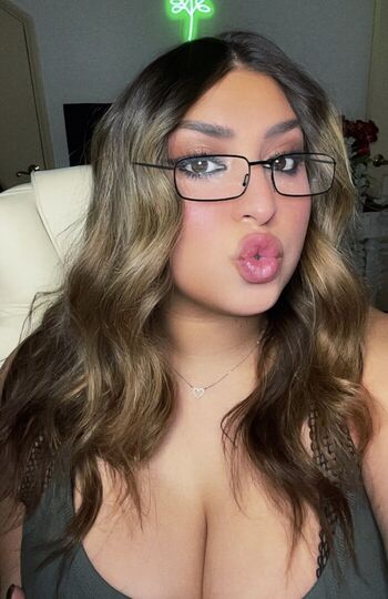 Full leaked Thepriscillarose private onlyfans photo