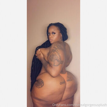 TheRealGorgeousplush