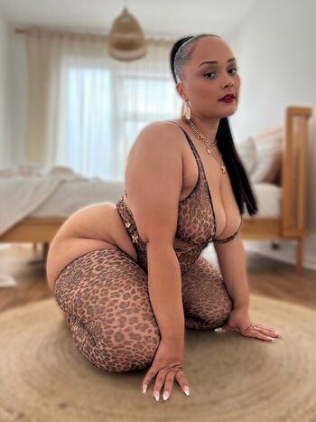 Full leaked Therealnatalie private onlyfans photo