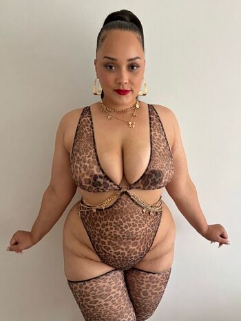 Full leaked Therealnatalie private onlyfans photo