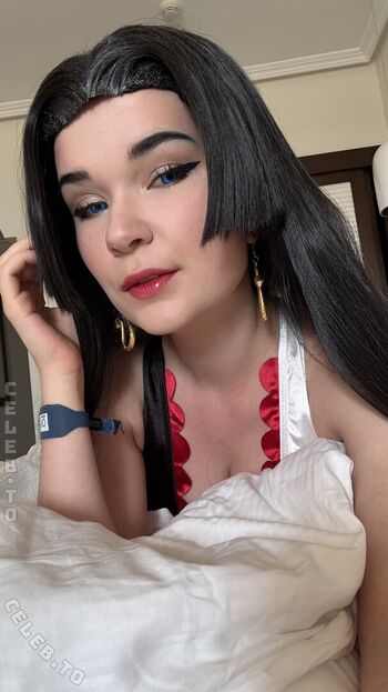 Full leaked Therlyen page private onlyfans photo