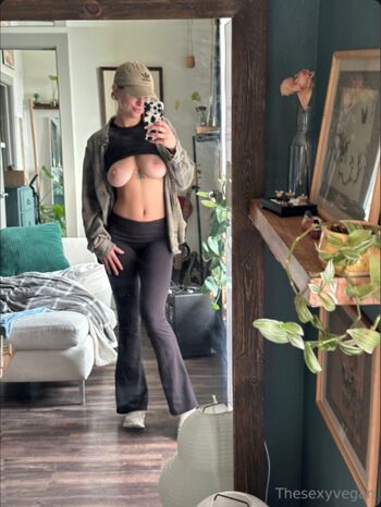 Full leaked Thesexyvegan private onlyfans photo