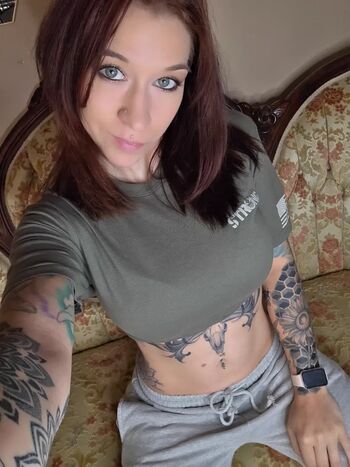 Full leaked Thetoxicraine private onlyfans photo