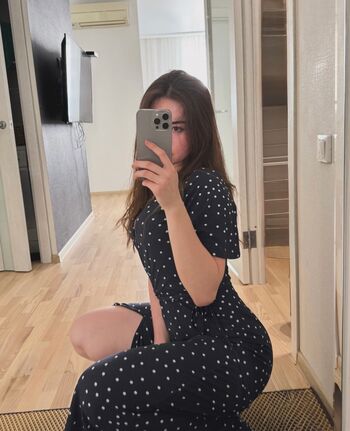 Full leaked Theyloveaiza private onlyfans photo