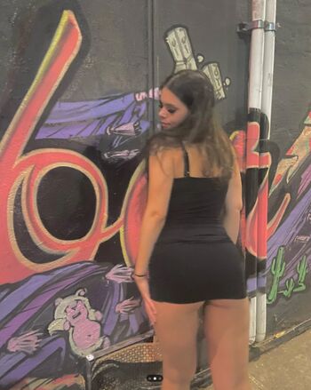 Full leaked Theyloverainaa private onlyfans photo