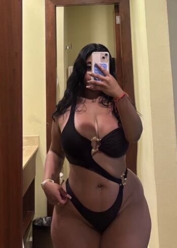 Thick Baddie _Nana.bvbyy