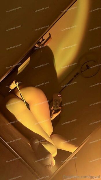 Full leaked Thinkvaleria private onlyfans photo