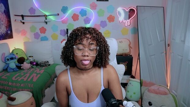 Full leaked Thtguhrld private onlyfans photo