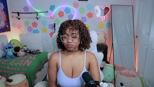 Full leaked Thtguhrld private onlyfans photo