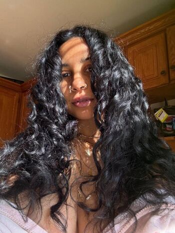 Full leaked Thumbalina x private onlyfans photo
