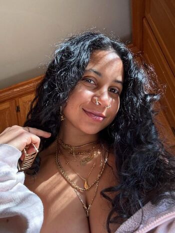 Full leaked Thumbalina x private onlyfans photo