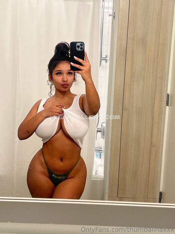 Full leaked Thumbalinaxxx private onlyfans photo