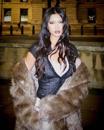 Full leaked Thuzar wint lwin private onlyfans photo