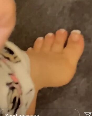Full leaked Tia louise private onlyfans photo